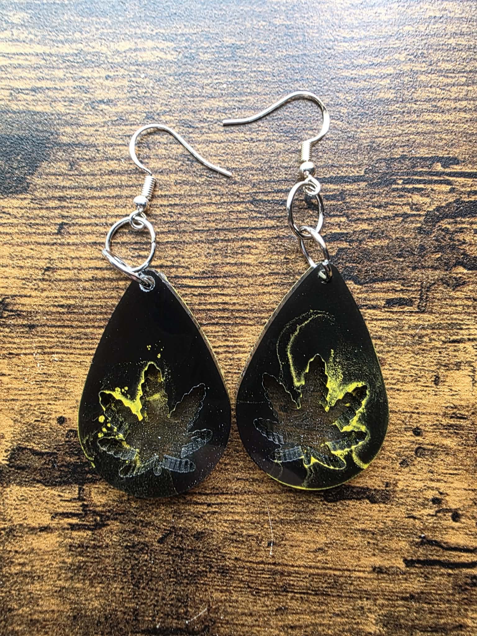 Witchlight Leaf Earrings