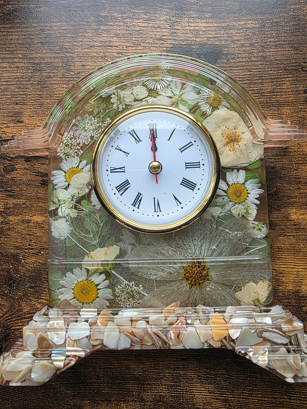 Seaside Heirloom Time Keeper