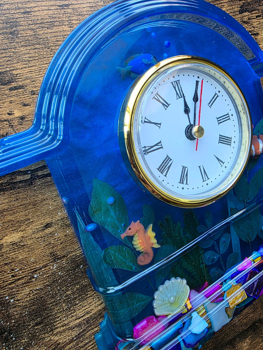 Enchanted Aquarium Time Keeper