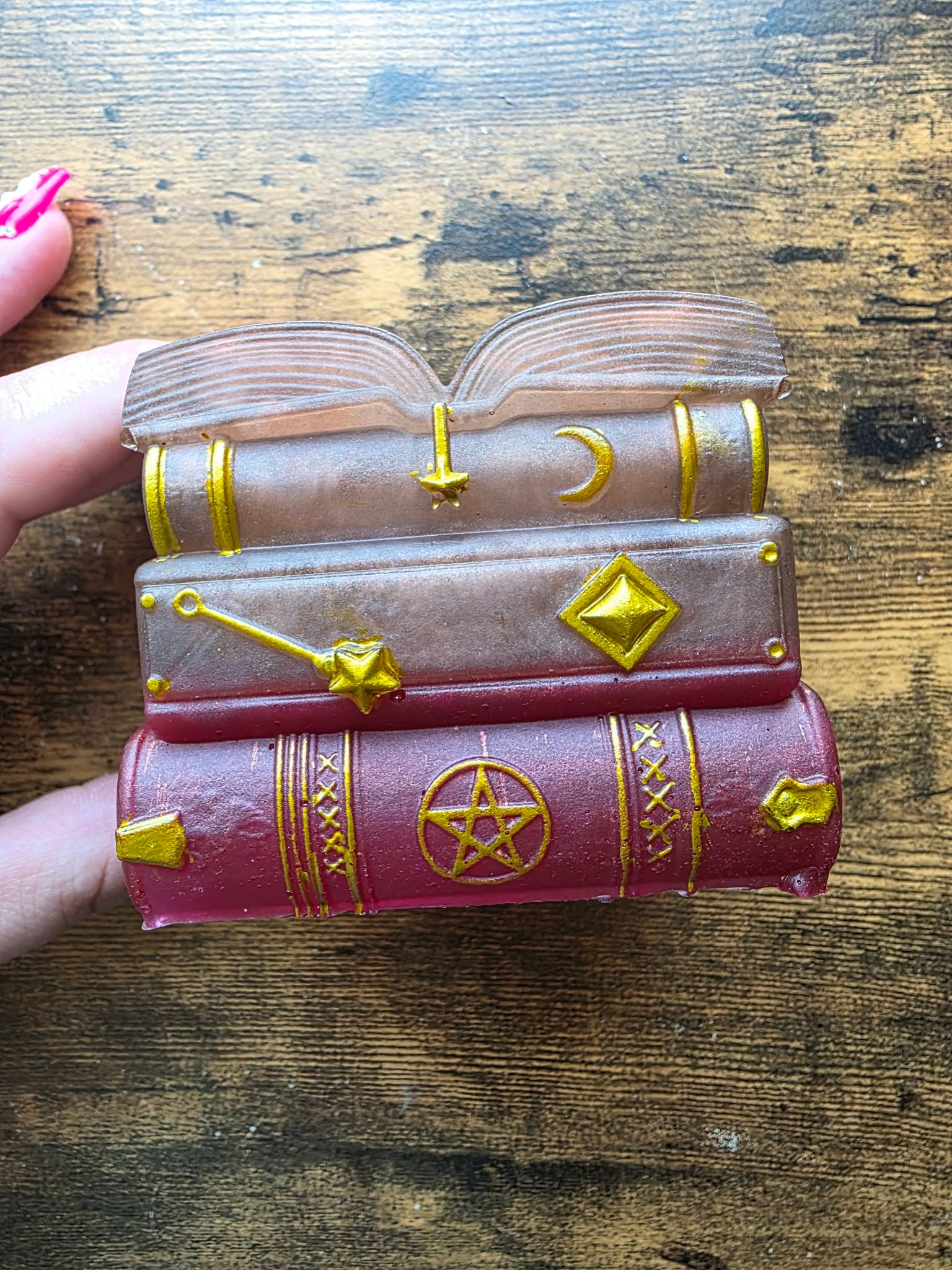 Crimson Grimoire ~ Enchanted Book Holder