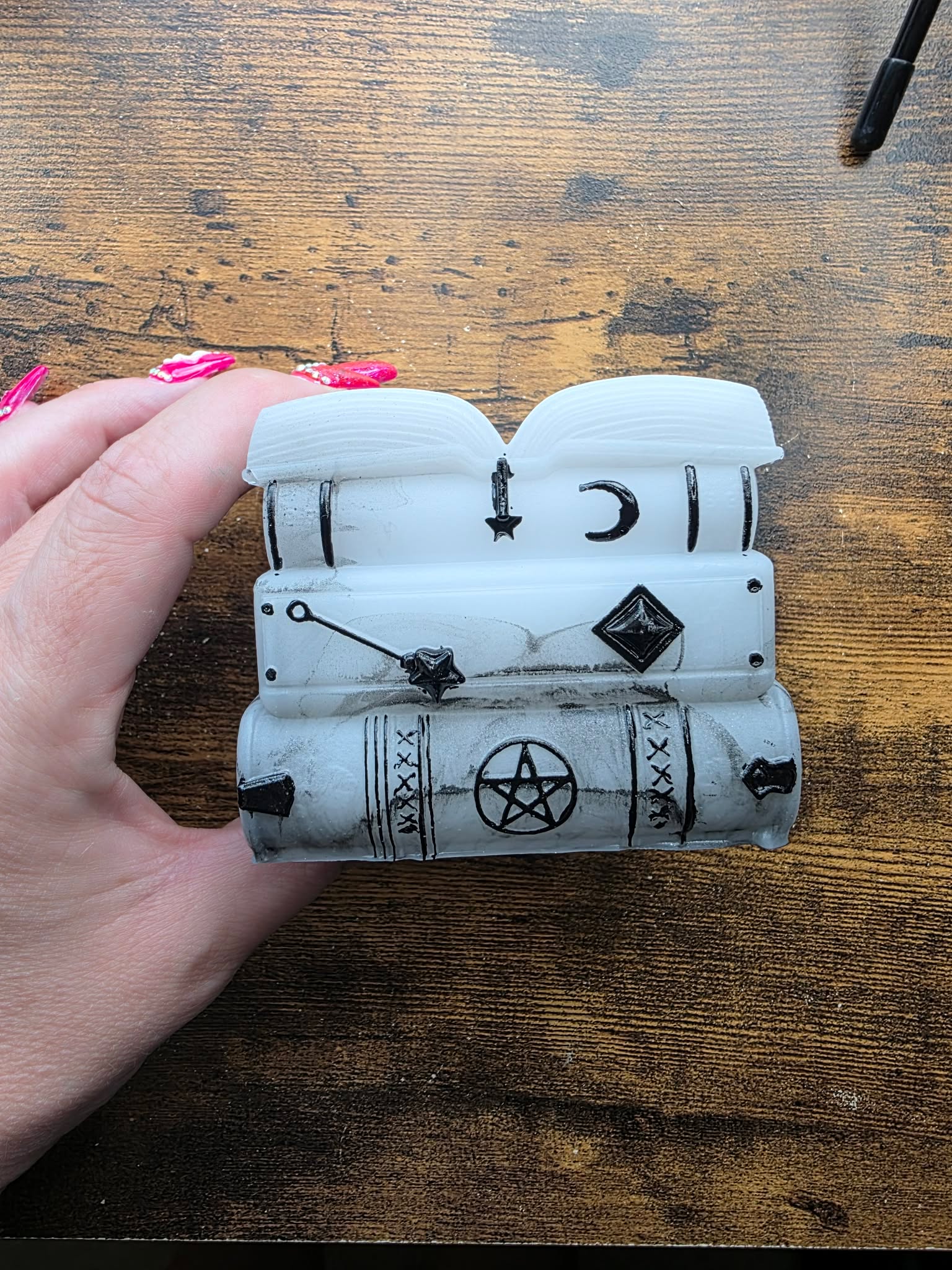 Arcane Marble ~ Enchanted Book Holder